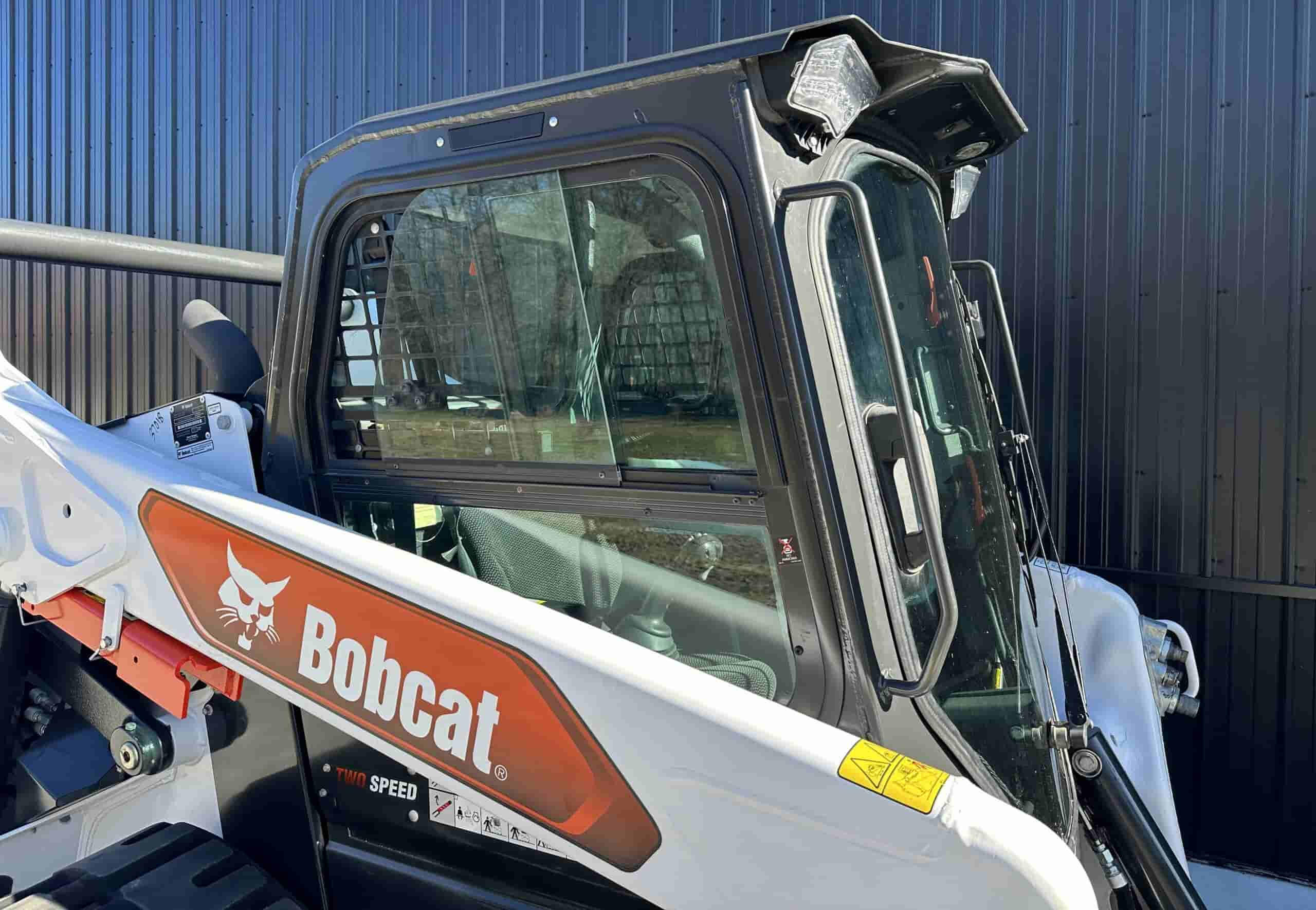 2021 BOBCAT T76
